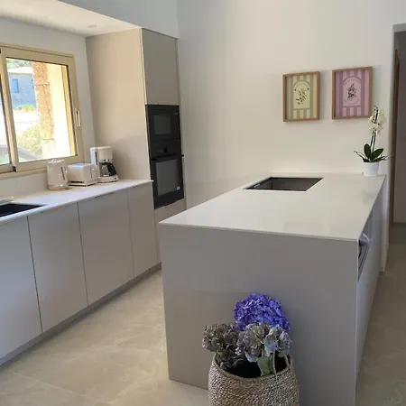 Villa Charming Stone With Pool