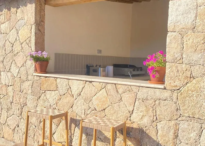 Villa Charming Stone With Pool *